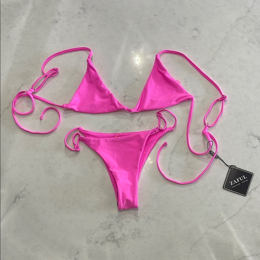 Zaful Neon Pink Triangle Bikini